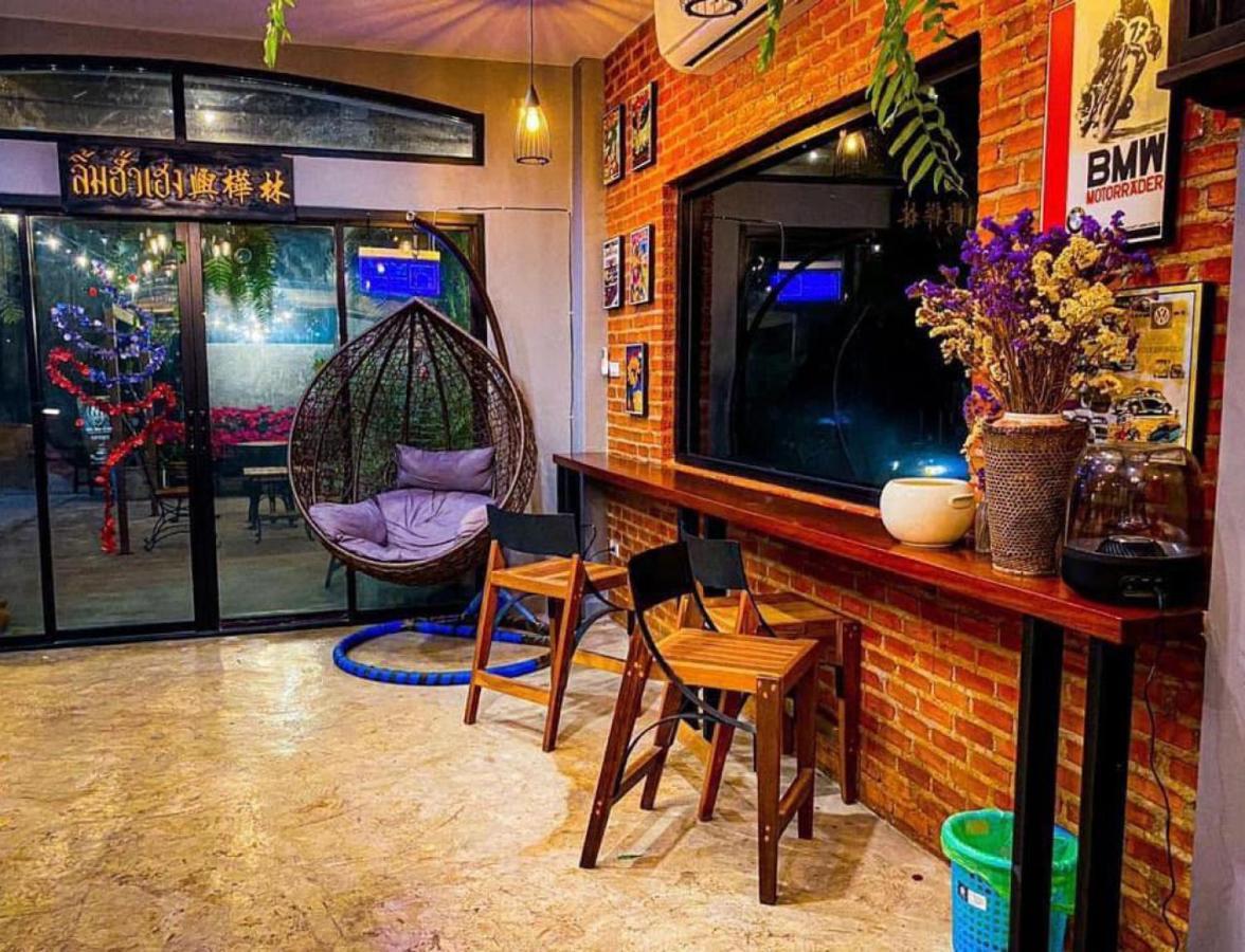 M Hostel And Cafe at Khao Kho Ngoại thất bức ảnh